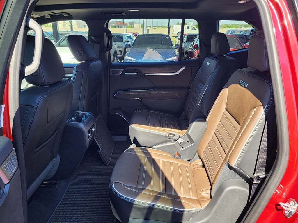 2026 GMC Acadia Denali Ultimate - Photo 48