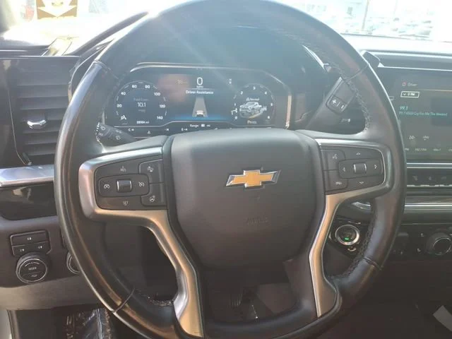 Used 2025 Sterling Gray Metallic Chevrolet LT image 16