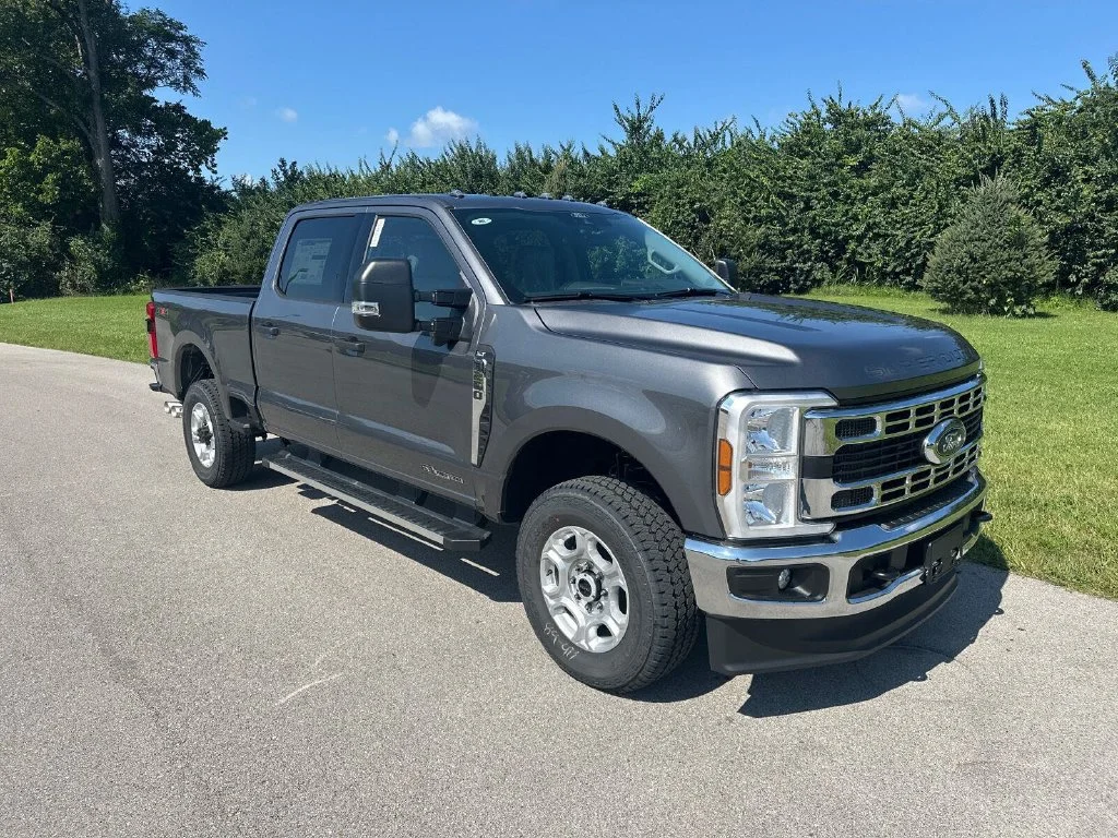 New 2026 Gray Ford XLT image 1