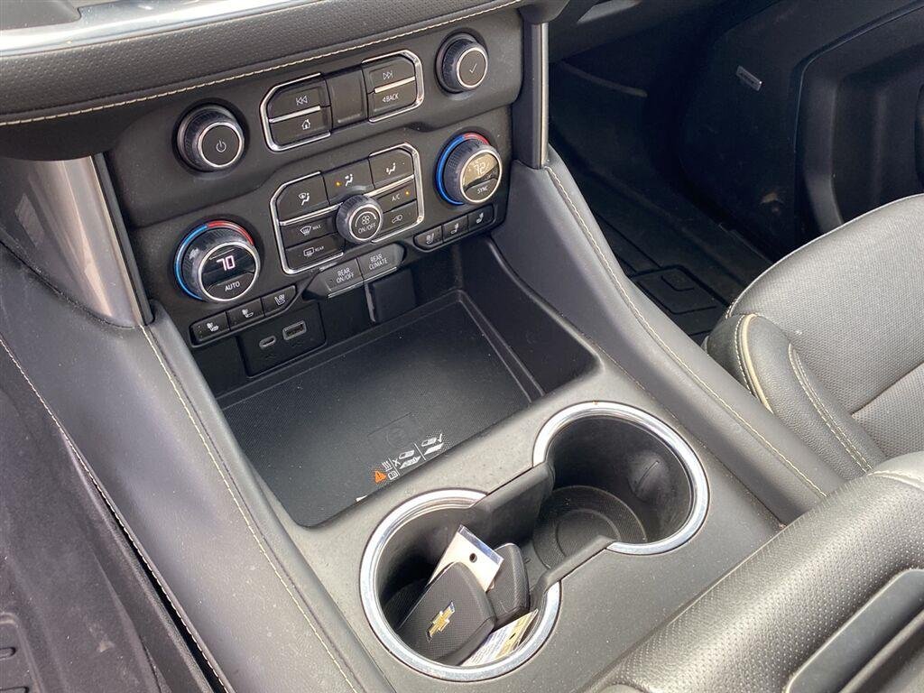 Used 2023 Black Chevrolet Premier image 21