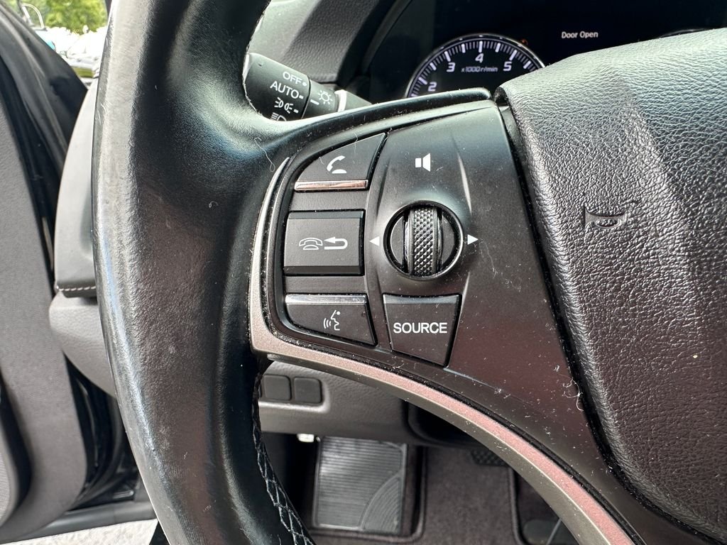 Used 2014  Acura Base image 21