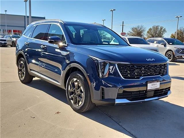 New 2026 Midnight Lake . KIA S Front-Wheel Drive image 4