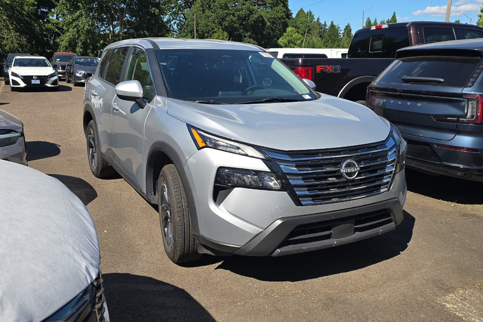 Used 2025 Brilliant Silver Metallic Nissan SV image 2