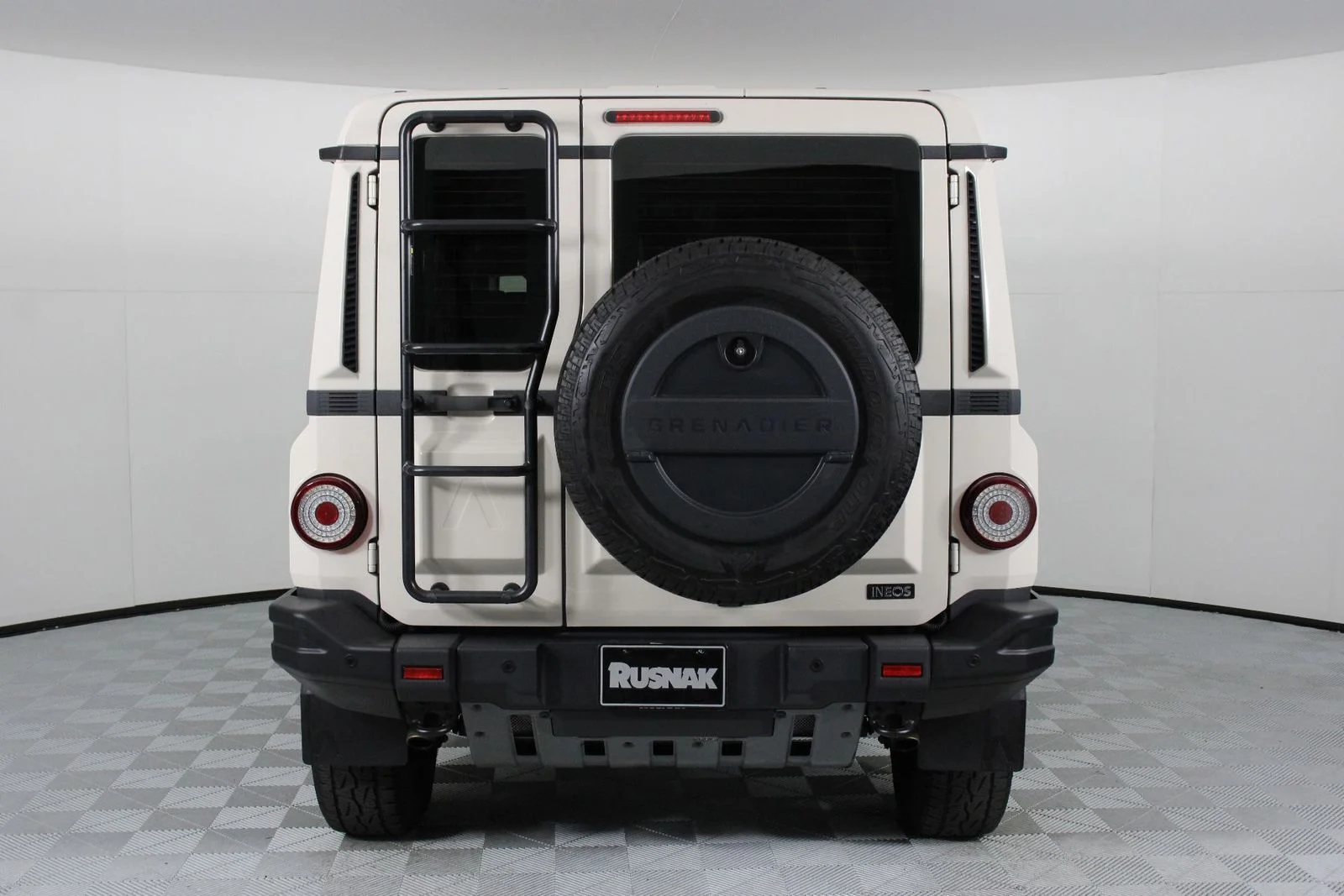 Used 2024 Magic Mushroom INEOS Fieldmaster Edition image 5