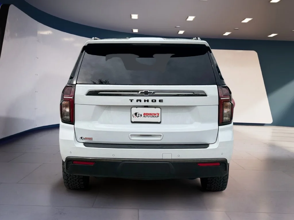 Used 2022 White Chevrolet Z71 image 4