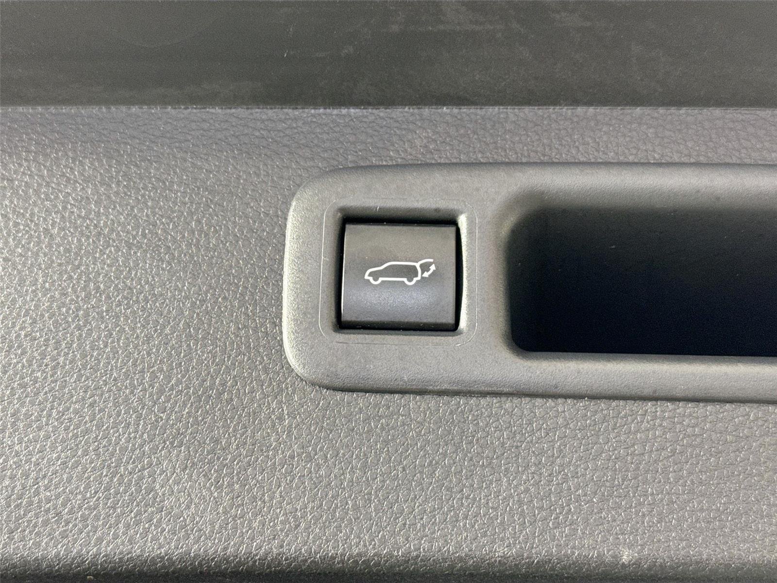 Used 2025 Blueprint Toyota XSE image 39