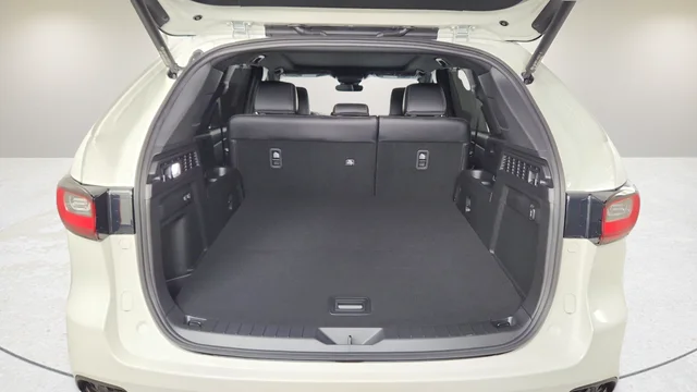 2025 Mazda CX-70 Premium Package - Photo 41