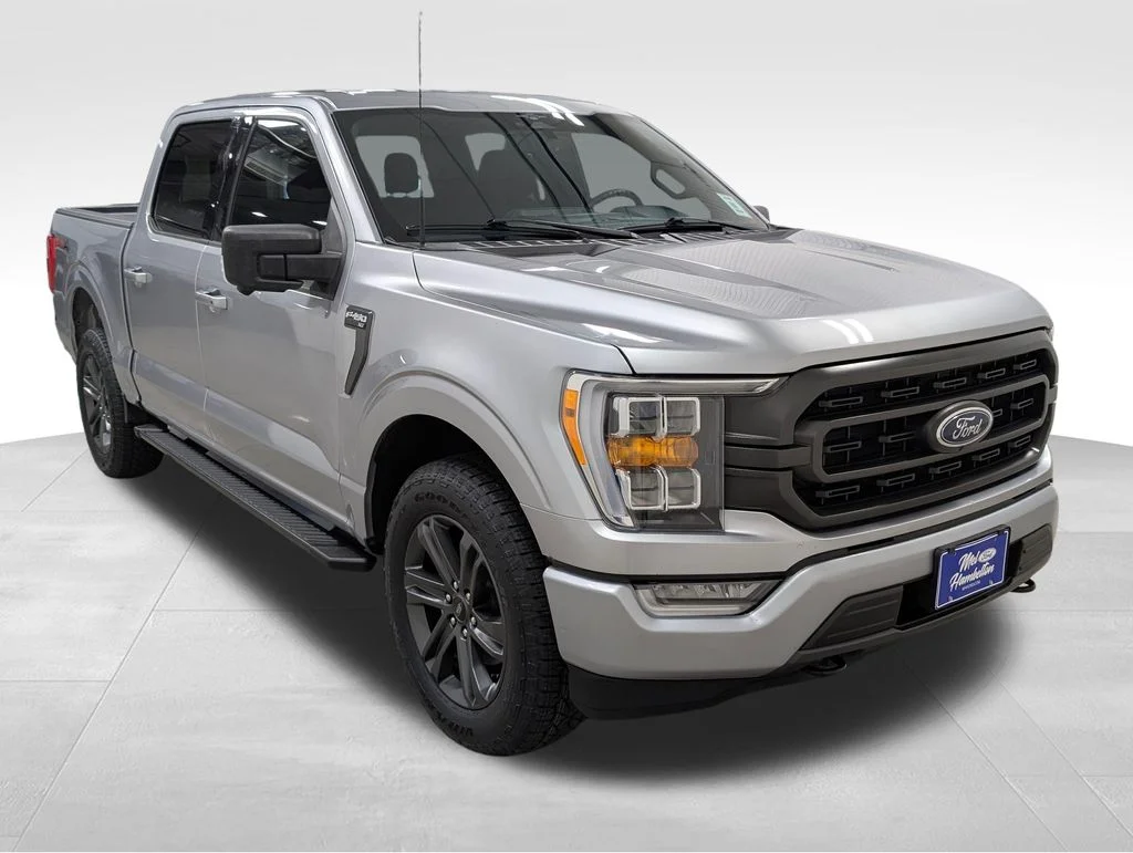 Certified Used 2023 Iconic Silver Metallic Ford XLT image 22