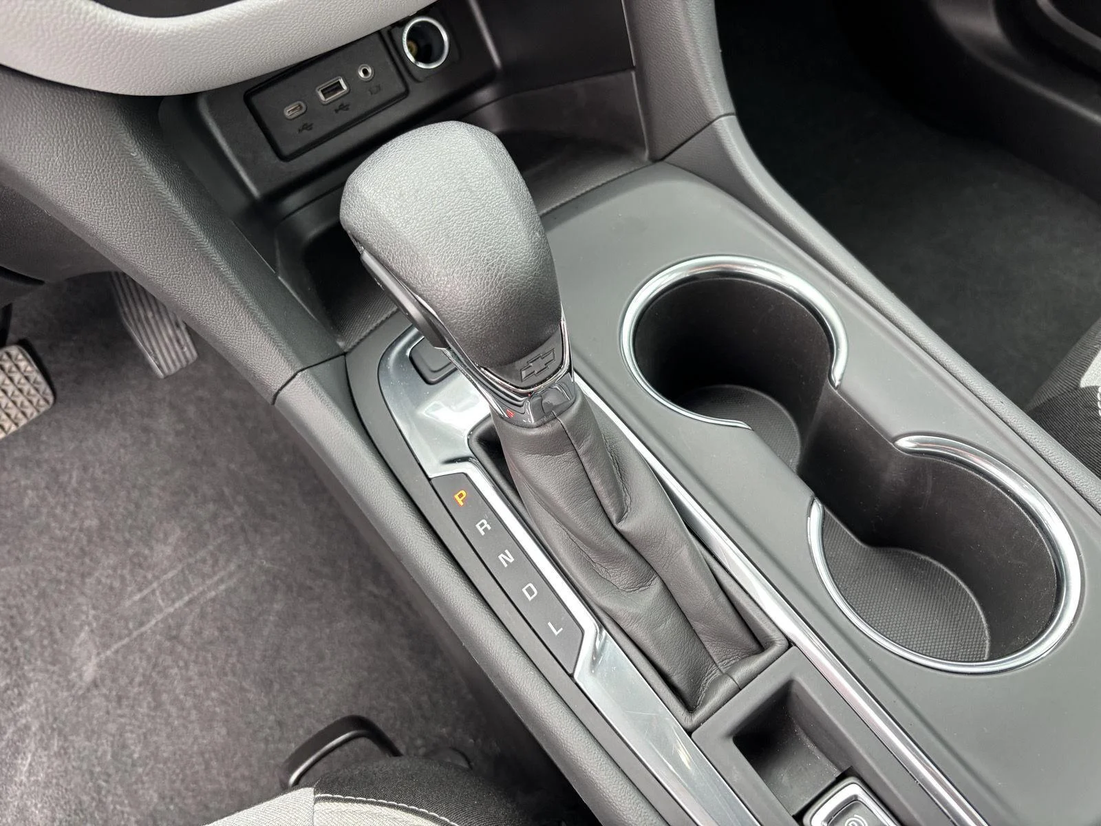 Used 2024 Sterling Gray Metallic Chevrolet LS image 26