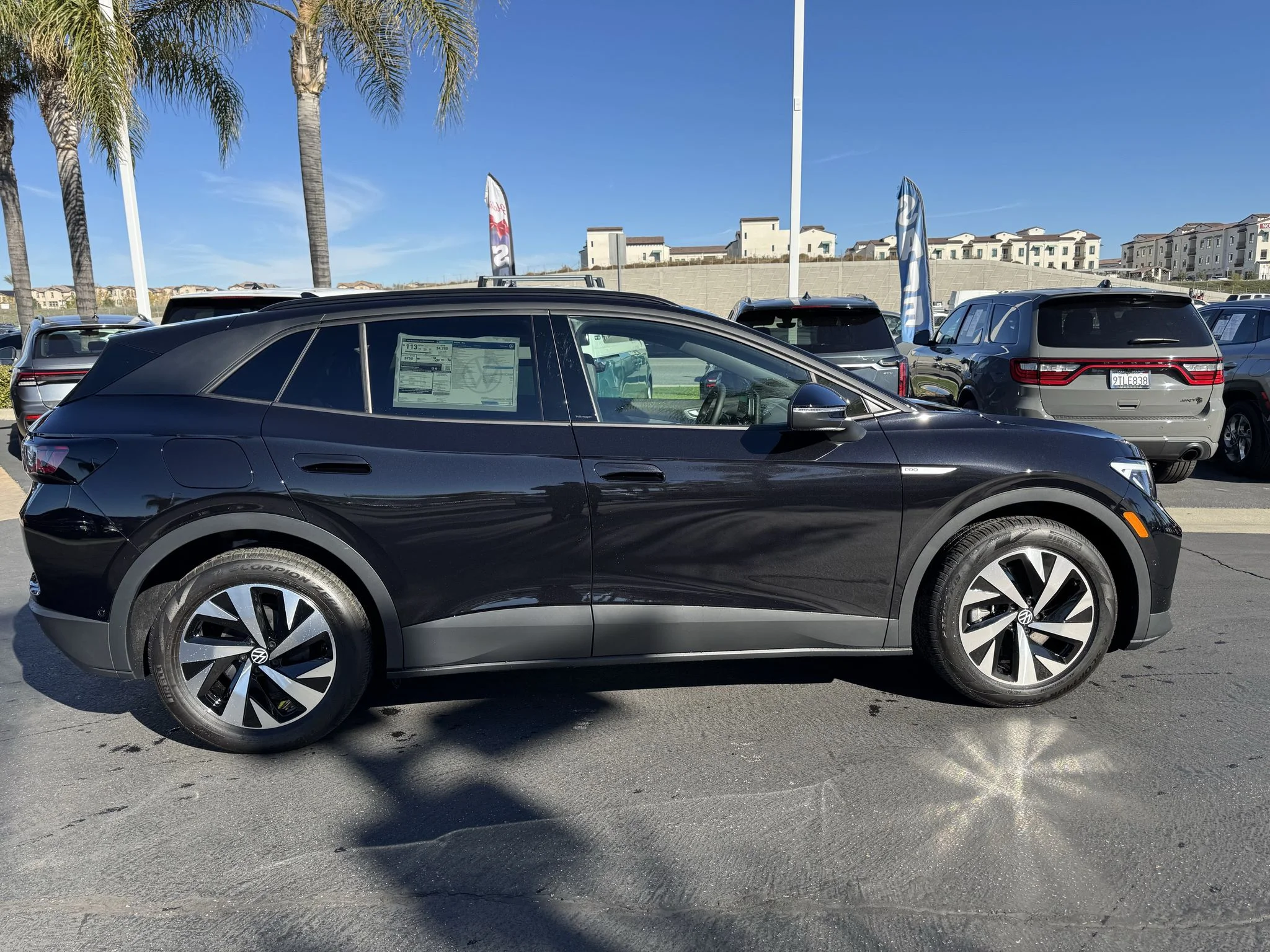 New 2026 Deep Black Pearl Volkswagen Pro image 9