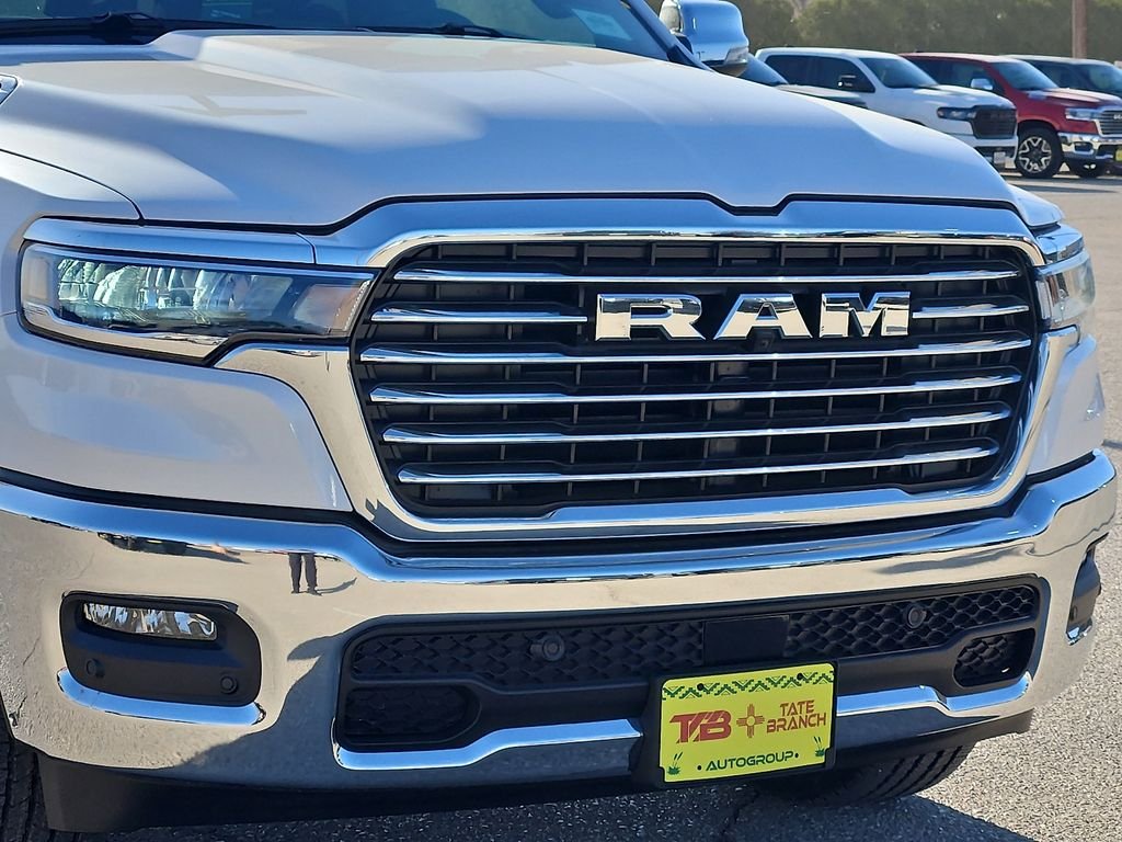 New 2026 Ivory White Tri-Coat Pearl-Coat Exterior Paint RAM Laramie image 7