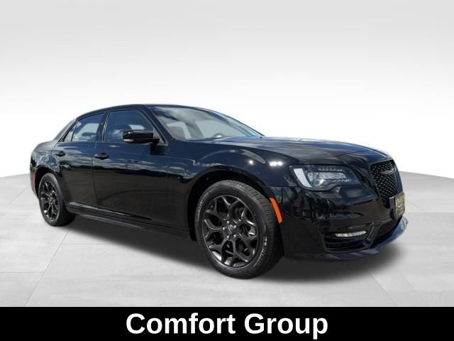 Used 2023 Black Chrysler Touring image 5
