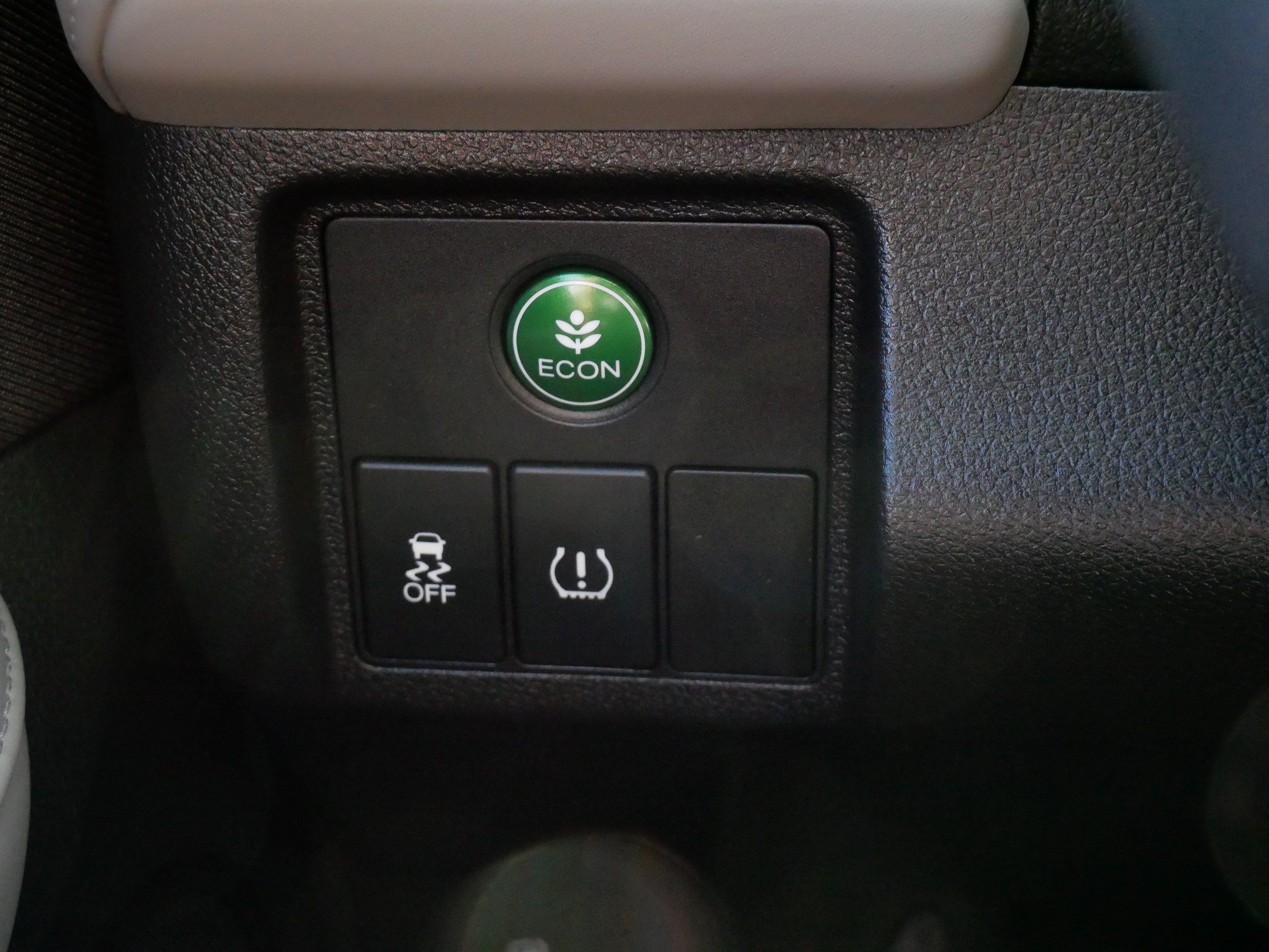 Used 2021 Platinum White Pearl Honda LX image 27