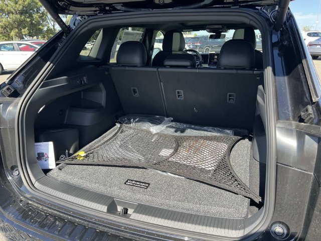 2026 Volkswagen Tiguan SE R-LINE BLACK - Photo 25