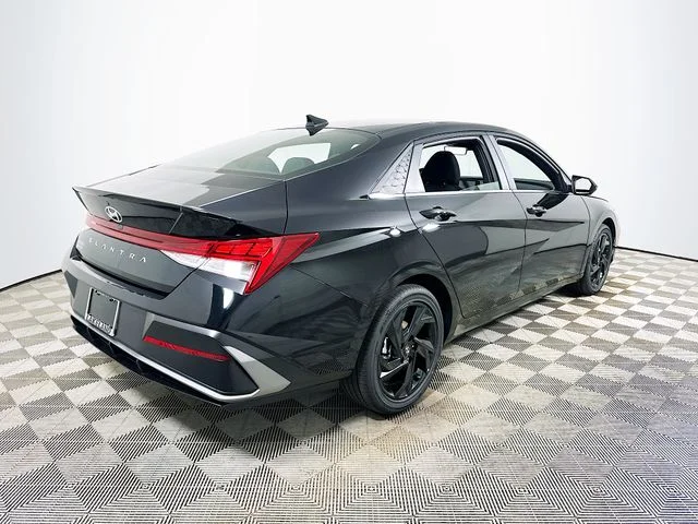 New 2026 Hyundai ELANTRA SEL Sport