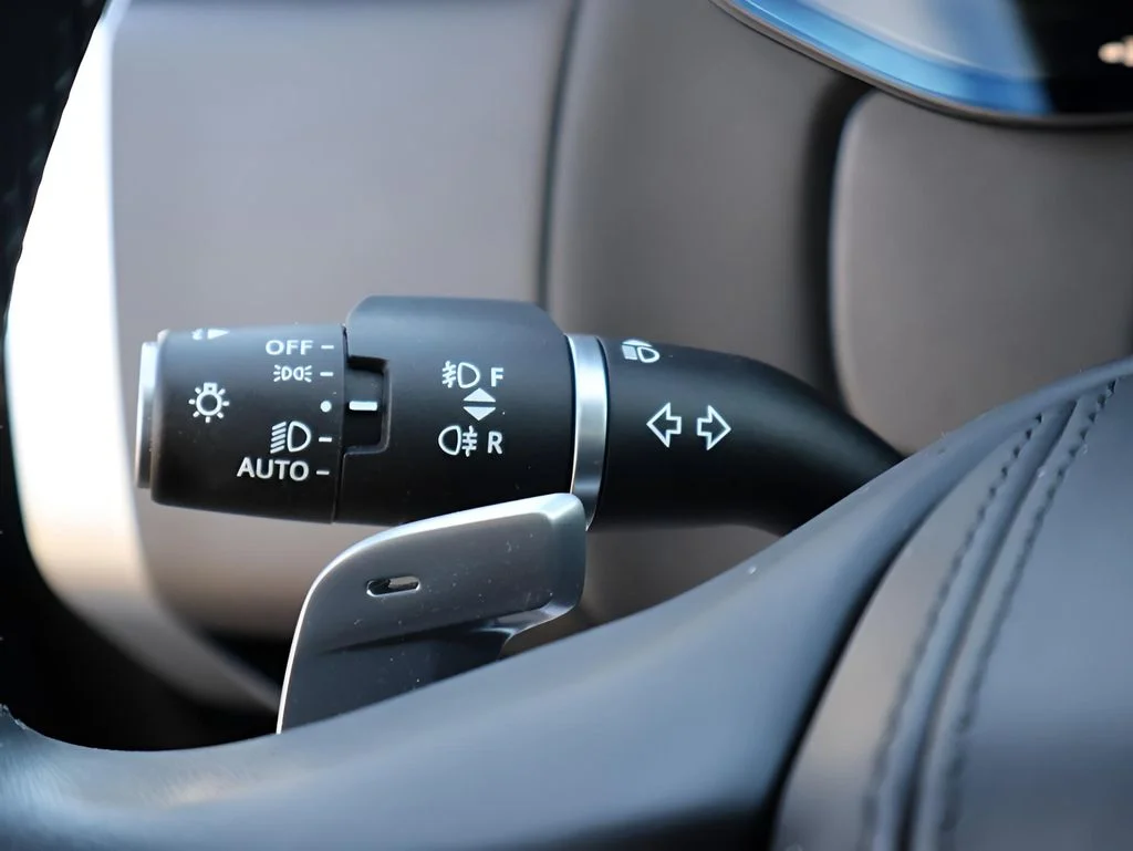 2023 Land Rover Range Rover SE - Photo 33