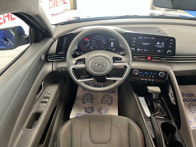 Used 2022 Blue Hyundai SEL image 30