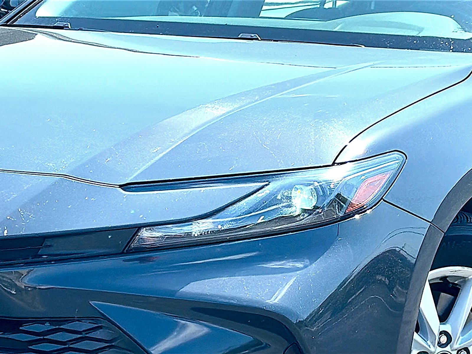 Used 2025 Super Black Toyota LE image 4