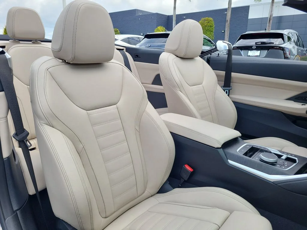 Used 2024 Black BMW M440i image 15
