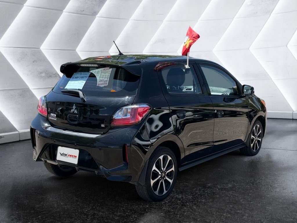 Used 2024 Black Mitsubishi SE image 4