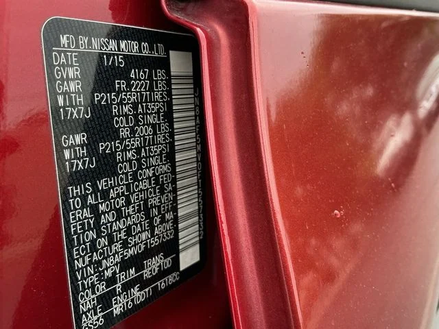 Used 2015 Red Nissan SL image 25