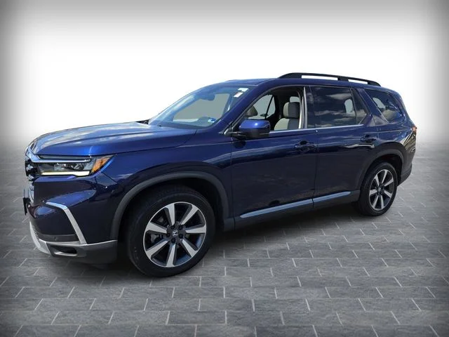 Used 2025 Blue Honda Touring image 3