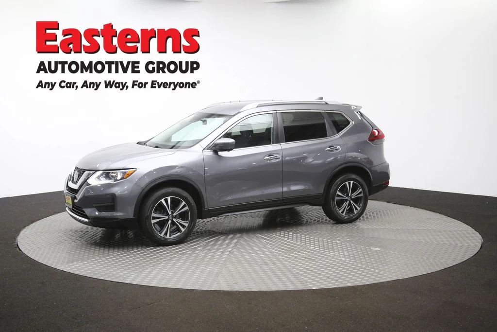 Used 2020 Gray Nissan SV image 60