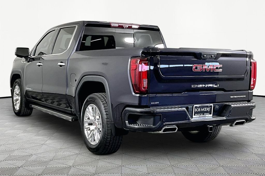 Used 2023 Silver GMC Denali image 3