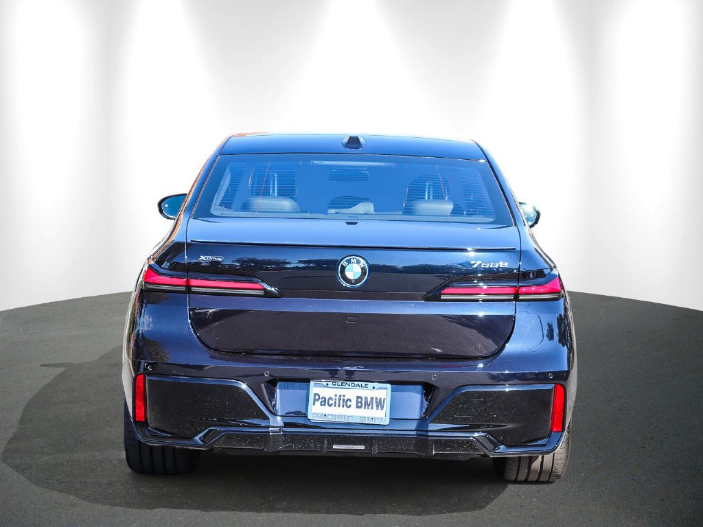2026 BMW 7 Series photo 5