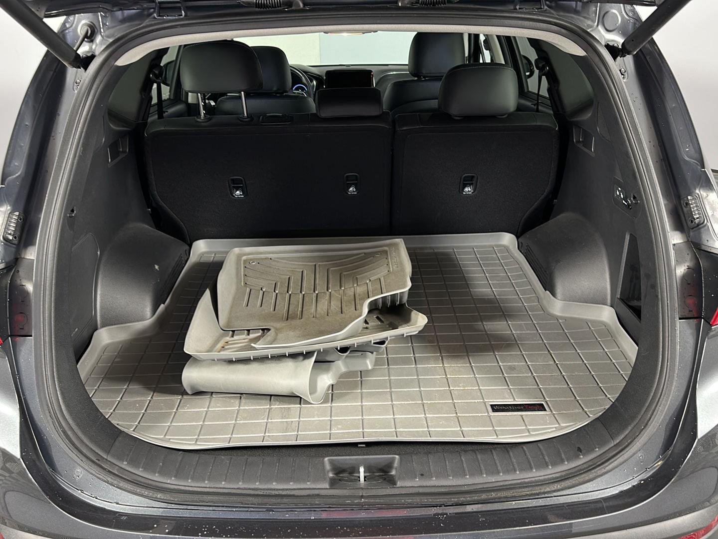 Used 2022 Portofino Gray Hyundai SEL image 7
