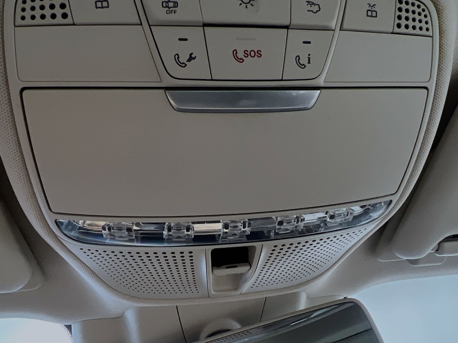 Used 2017 Black Mercedes-Benz E 300 image 19