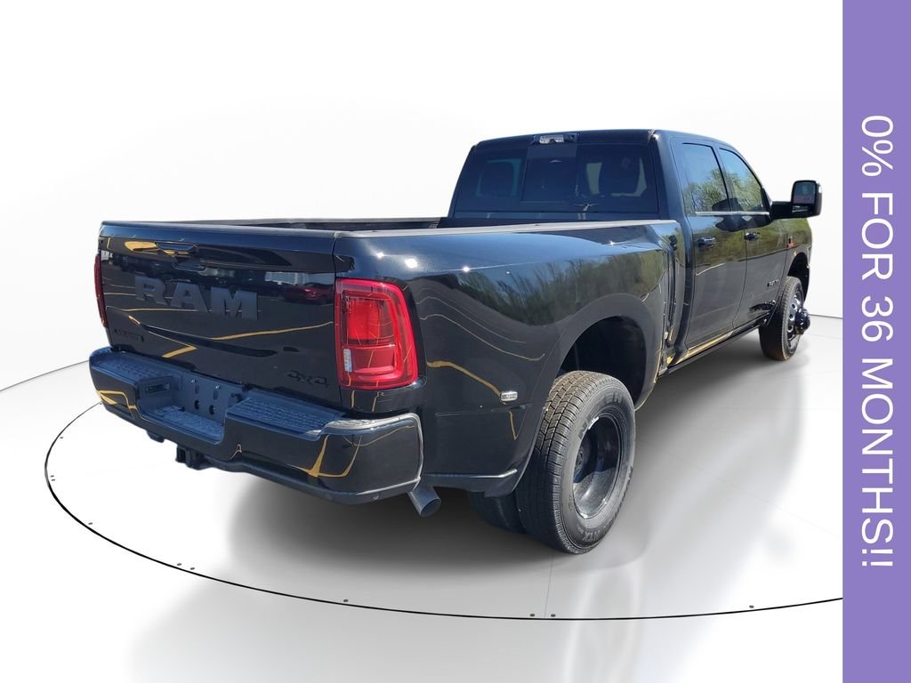 New 2026 Diamond Black Crystal Pearl-Coat Exterior Paint RAM Laramie image 4