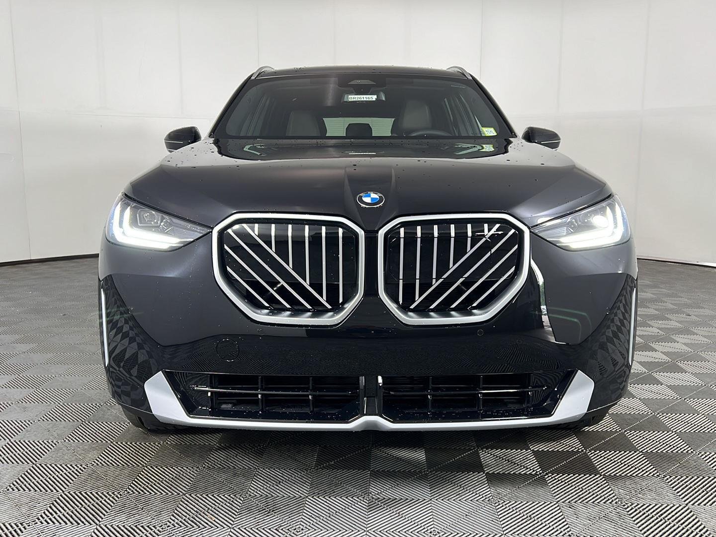 New 2026 Black Sapphire Metallic BMW 30 xDrive image 18