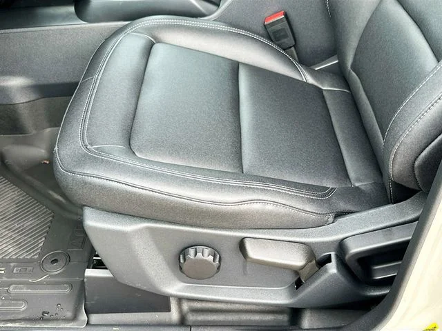 New 2025 Desert Sand Ford Badlands image 14