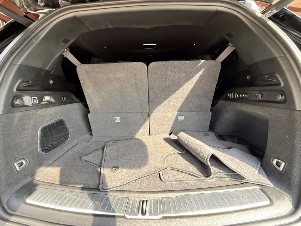 Used 2022 Black Jeep Overland image 19