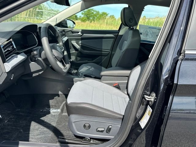 New 2026 Deep Black Pearl Volkswagen 1.5T SE image 20