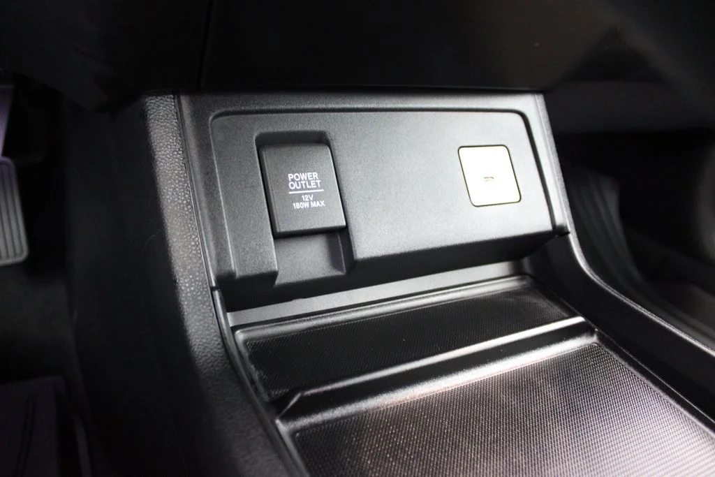 New 2026 Solar Silver Metallic Acura Base image 17