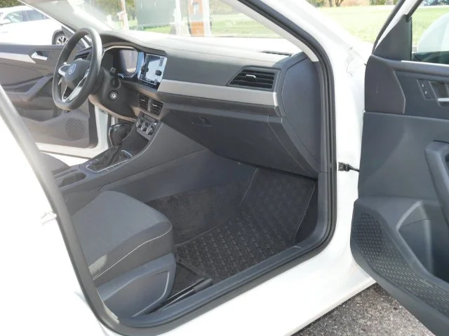 Used 2023 Pure White Volkswagen 1.5T S image 20