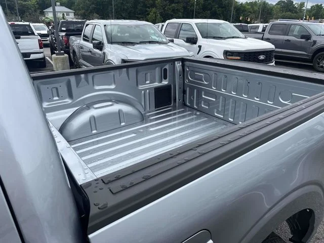 New 2026 Iconic Silver Metallic Ford XLT image 8