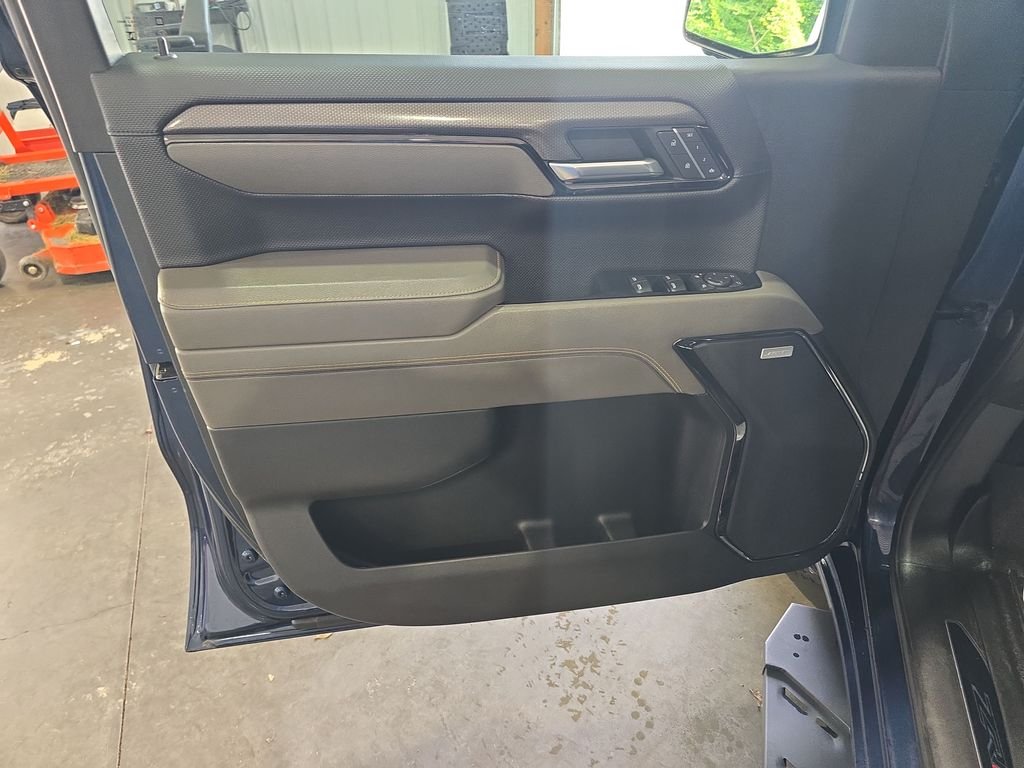 Used 2023 Blue Chevrolet ZR2 image 12