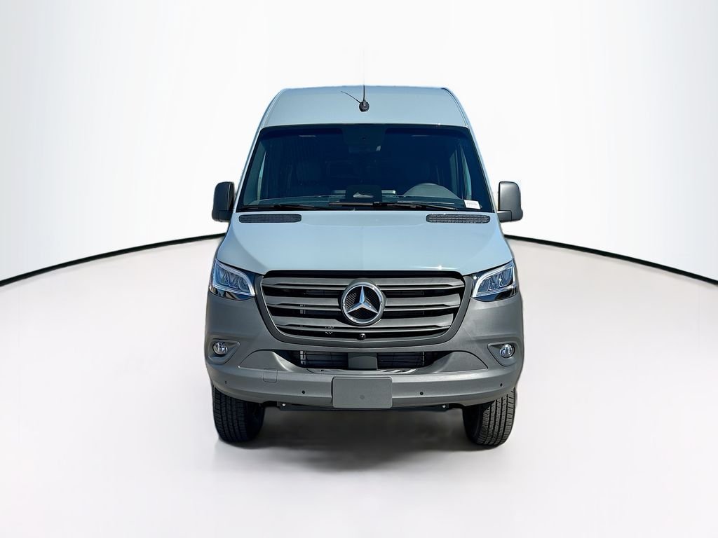 New 2026  Mercedes-Benz Cargo 170 WB image 2