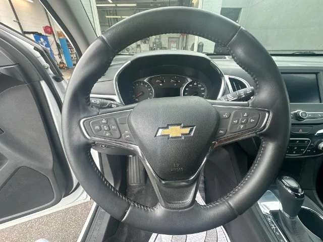 Used 2021 White Chevrolet LT image 16
