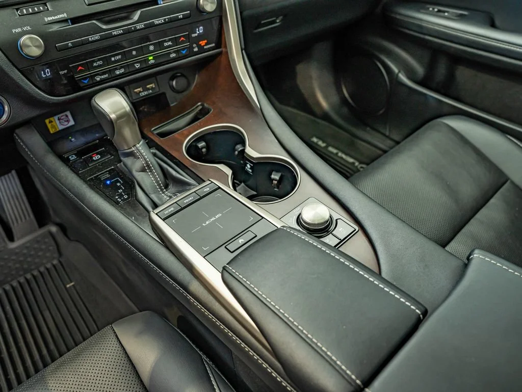 Certified Used 2021 Atomic Silver Lexus 450h image 30