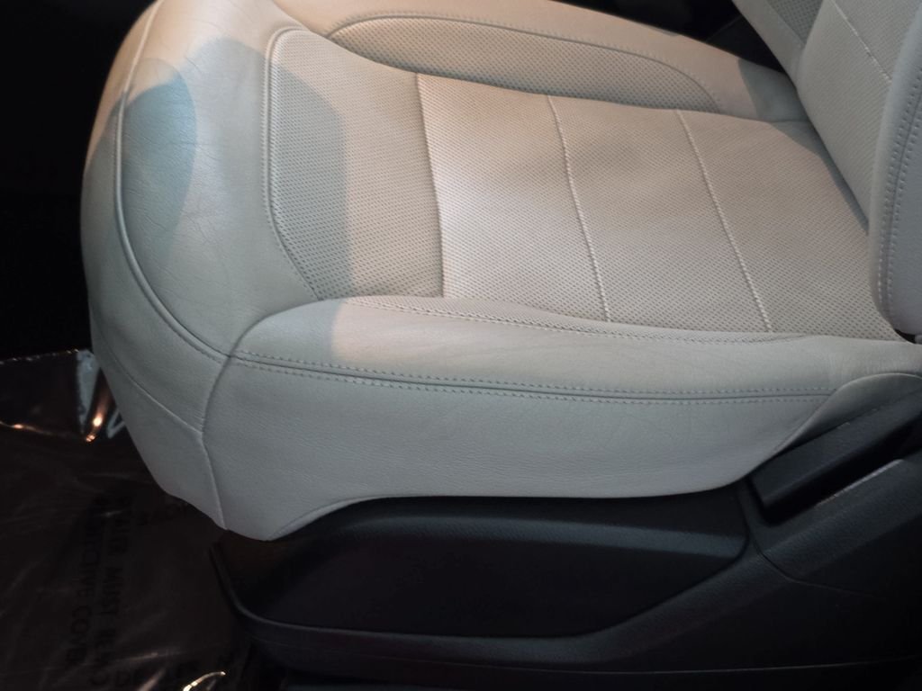Used 2018  Mercedes-Benz GLE 350 image 30