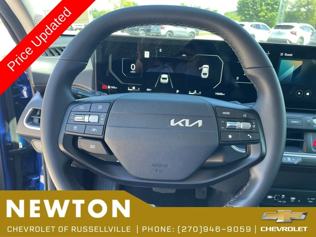 Used 2025 Deep Sea Blue Kia EX image 11