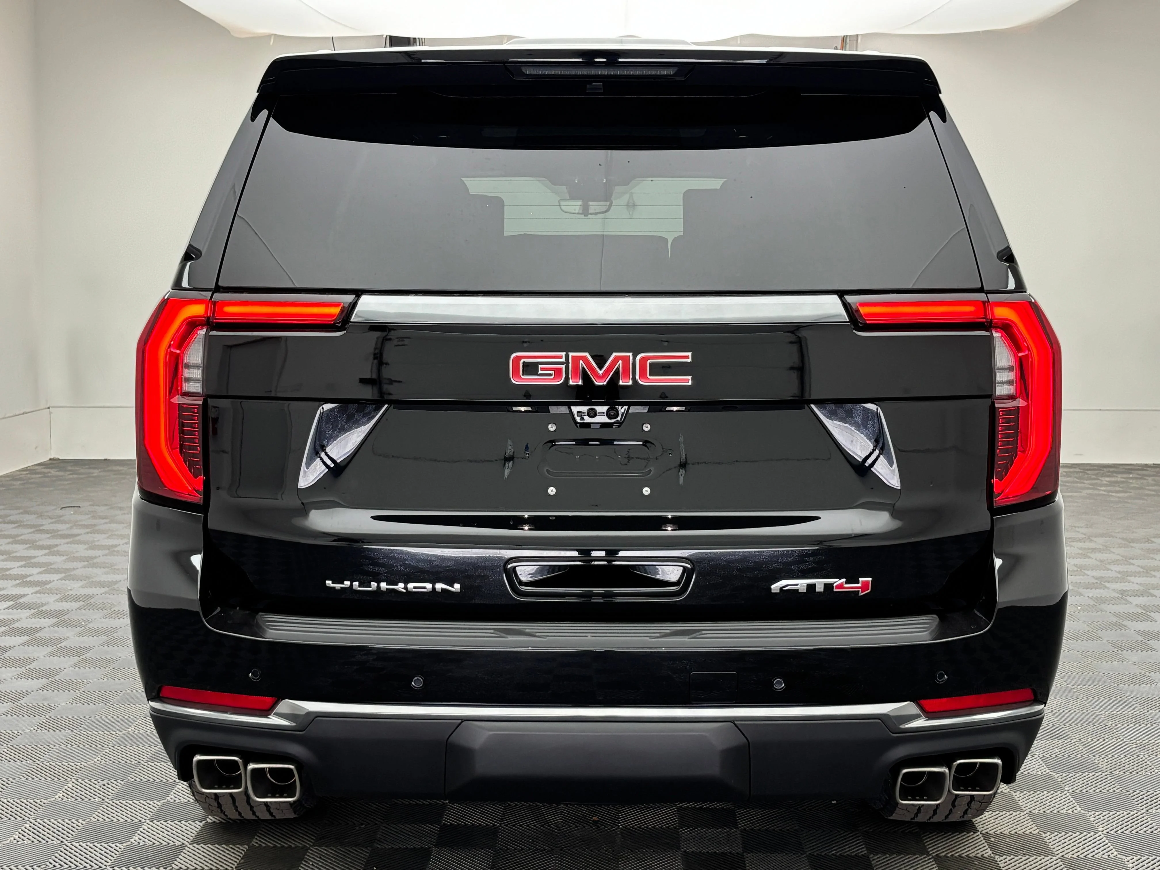 2026 GMC Yukon AT4 - Photo 11
