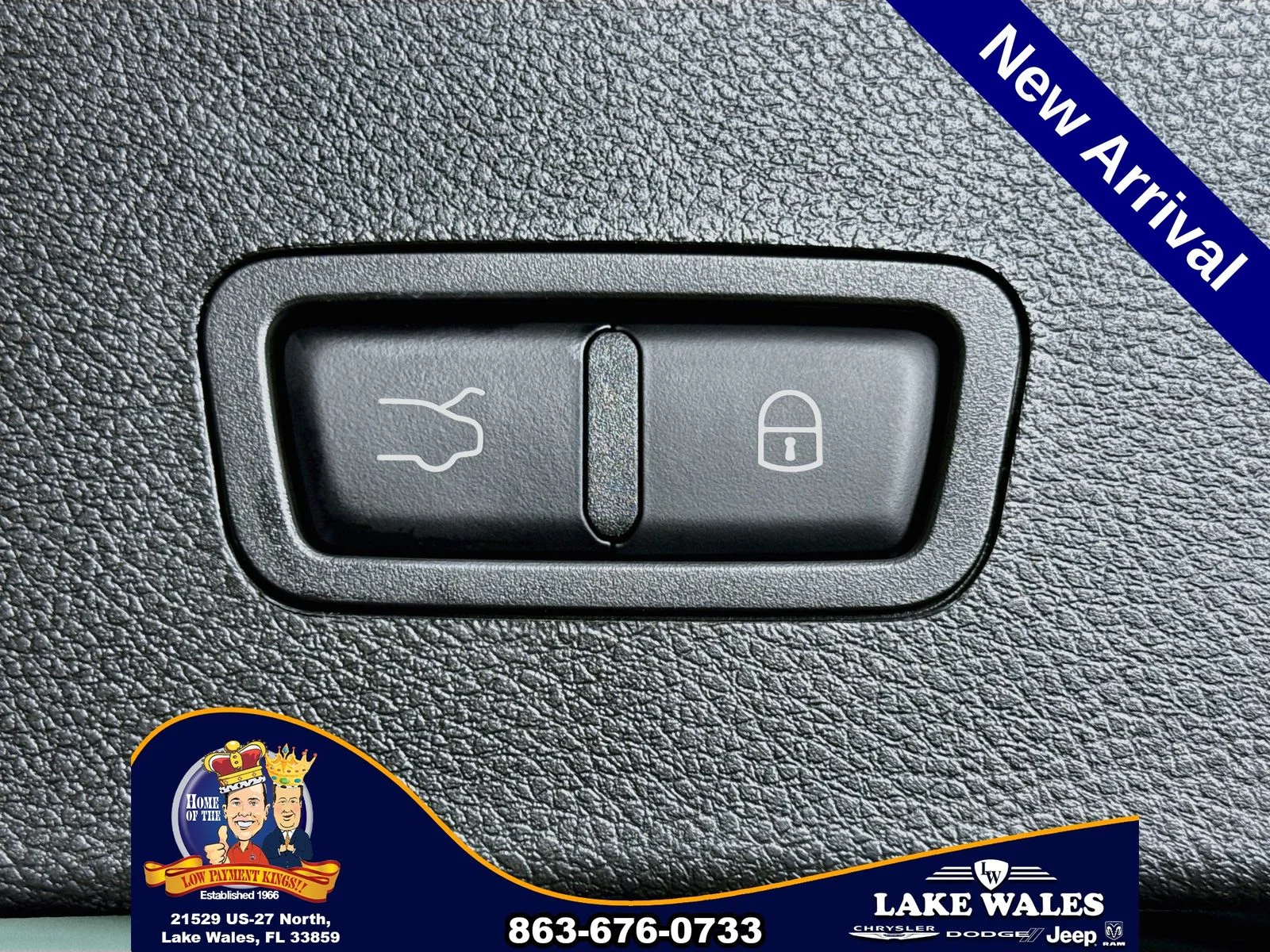 Used 2025  Dodge R/T Plus image 25
