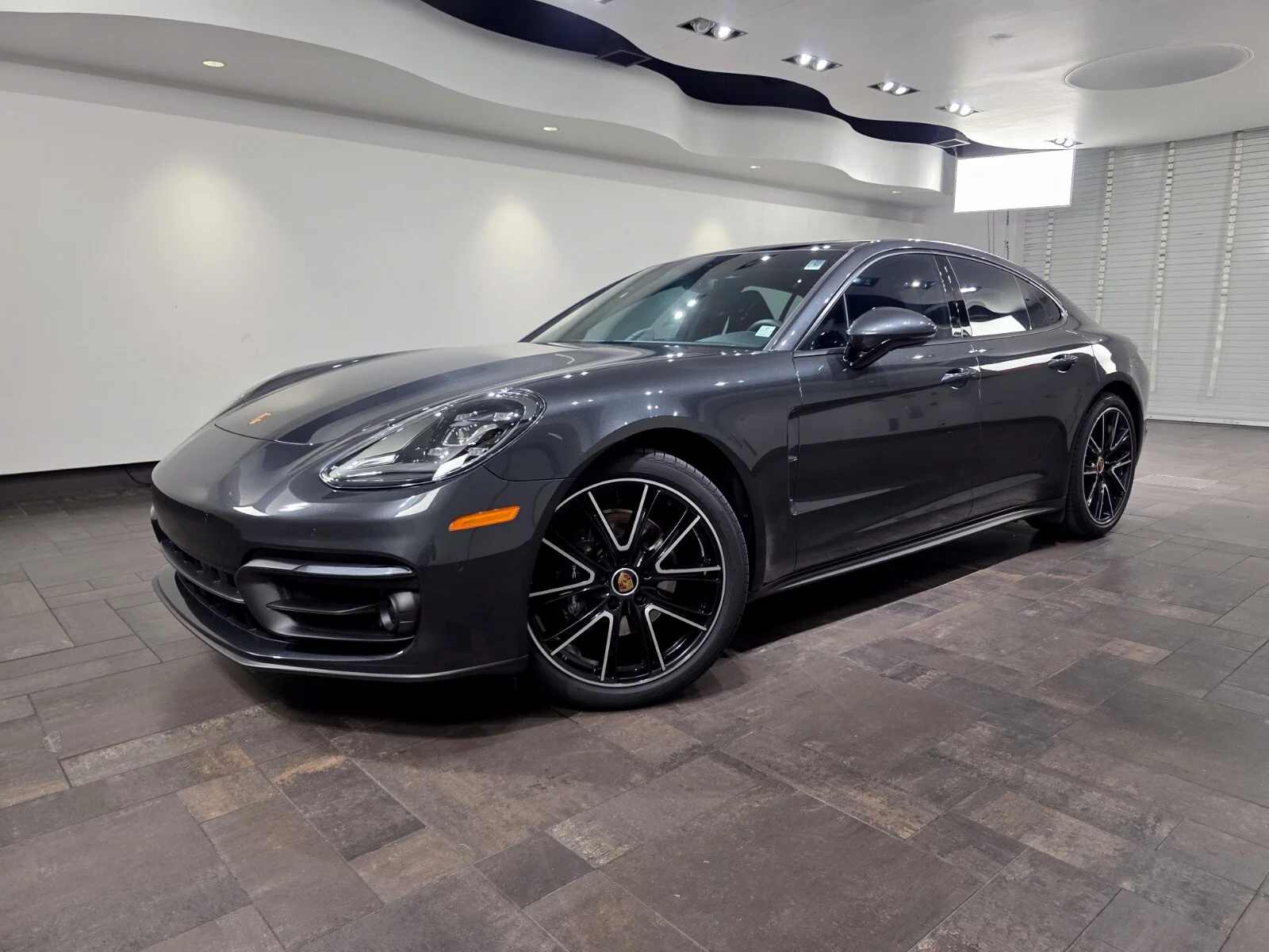2023 Porsche Panamera
