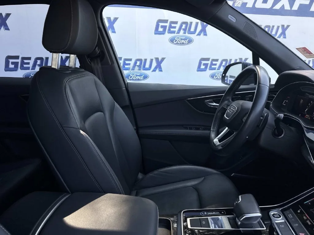 Used 2025 Black Audi 55 Premium Plus image 28