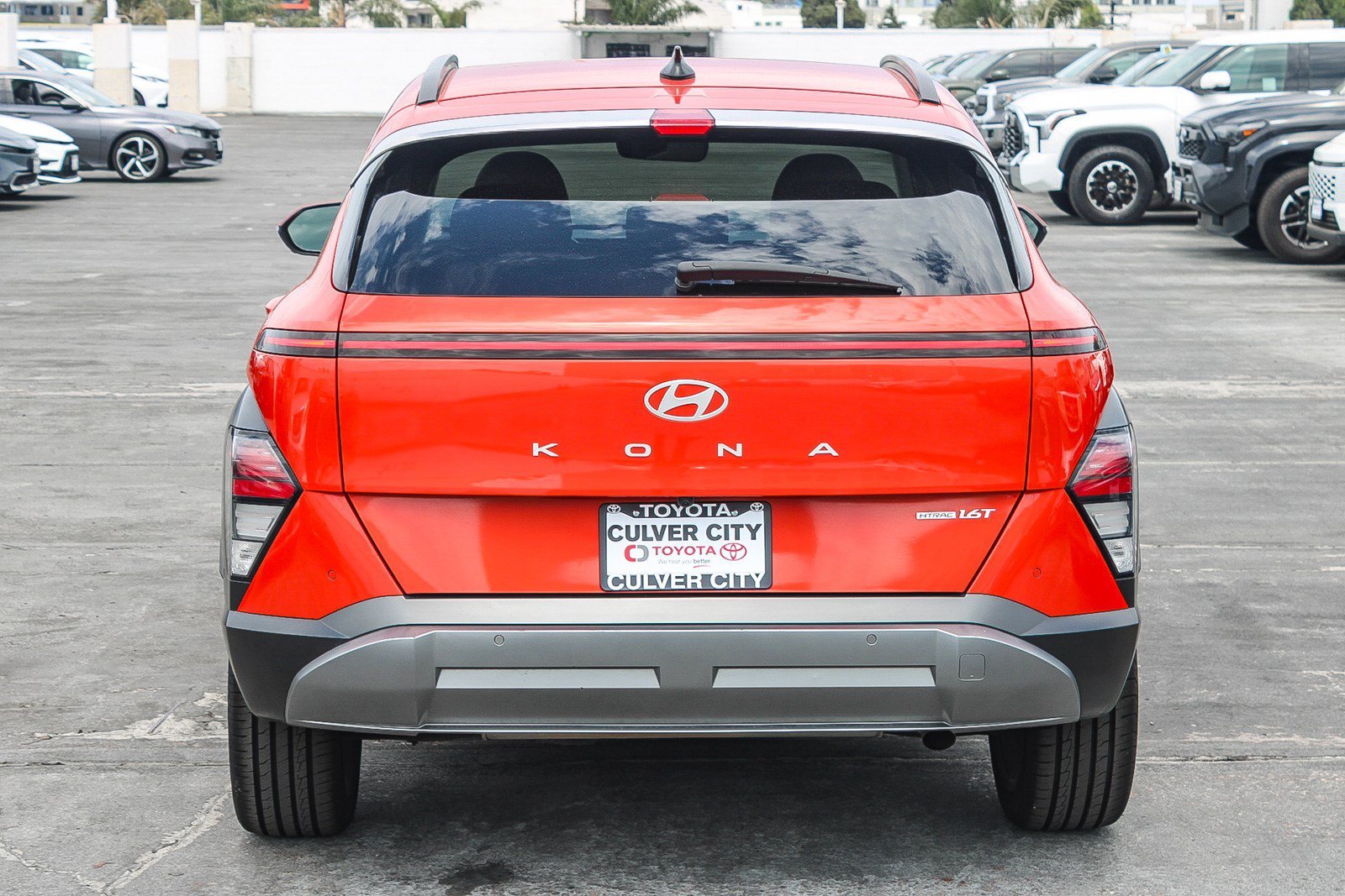 2024 Hyundai Kona Limited - Photo 7